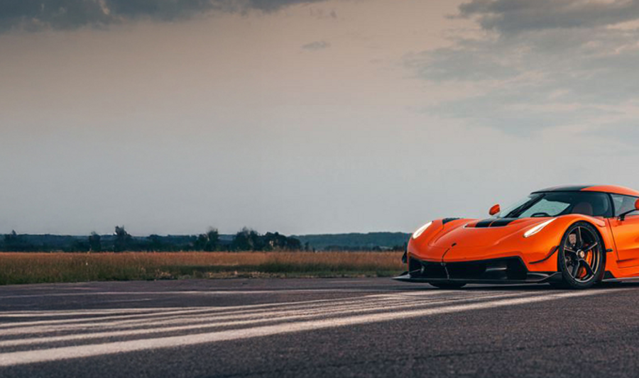 An orange Koenigsegg hyper car called Jesko